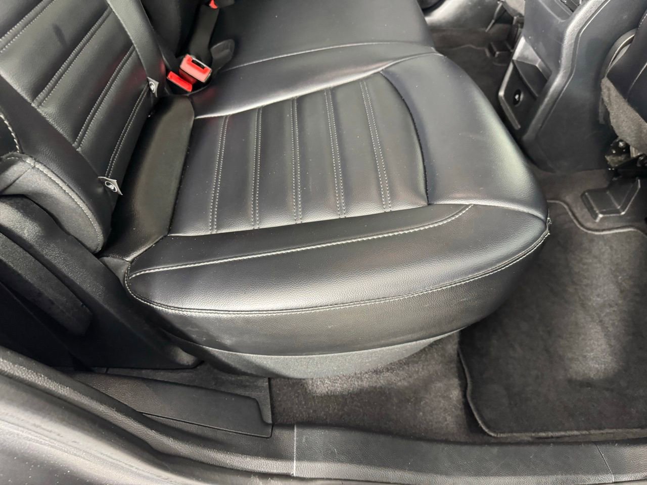 Used 2024 Ford Edge SEL image 27