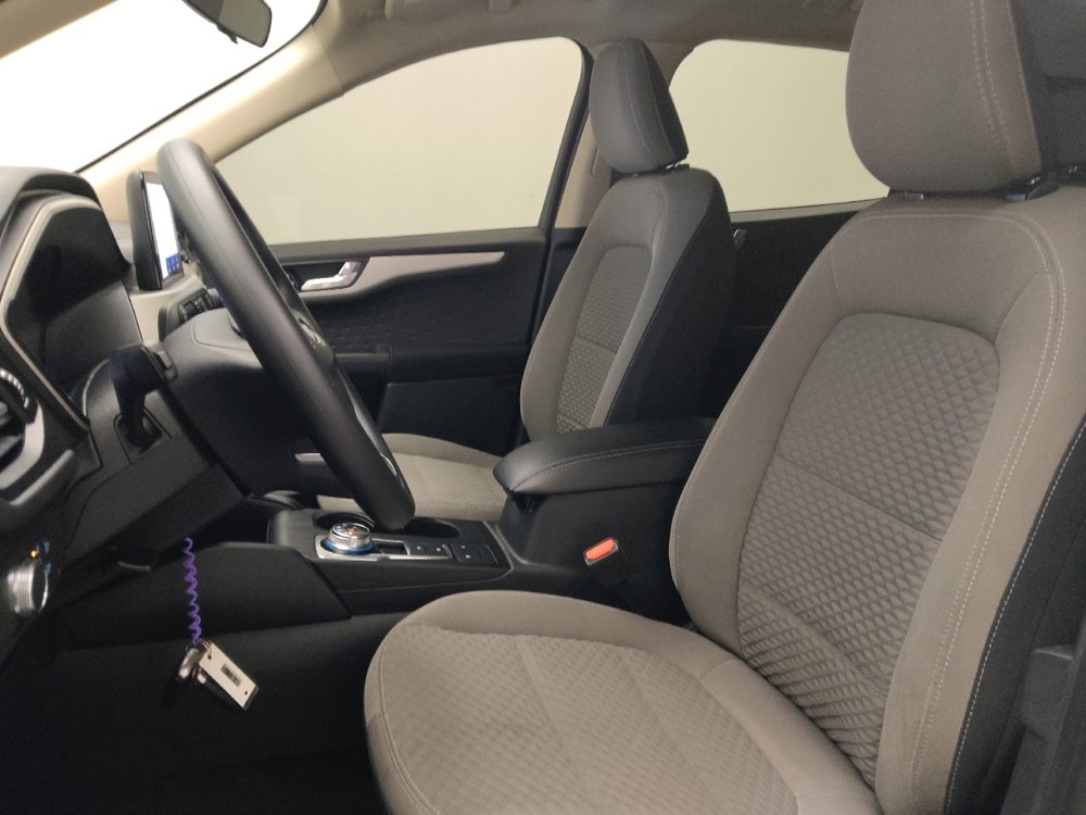 Used 2020 Ford Escape SE FWD image 17