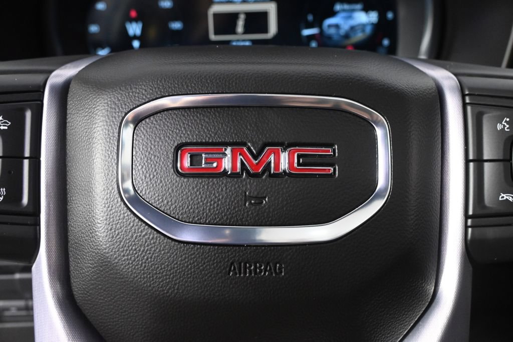 Used 2024 GMC Yukon SLT w/ SLT Premium Package AWD/4WD image 35