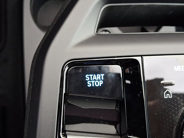 New 2026 BMW iX xDrive60 image 18