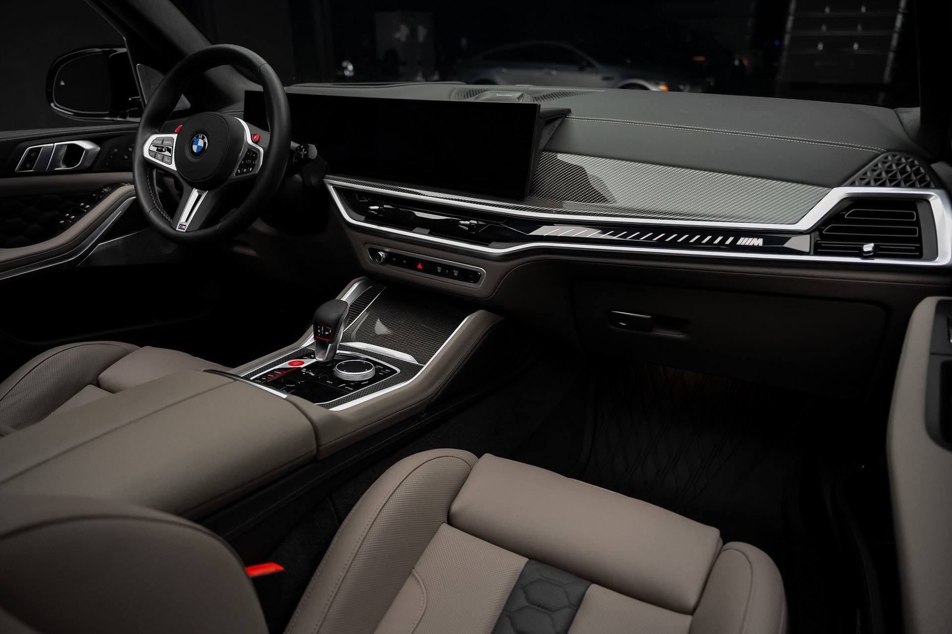 Used 2025 BMW X5 M Competition w/ Executive Package AWD/4WD image 64