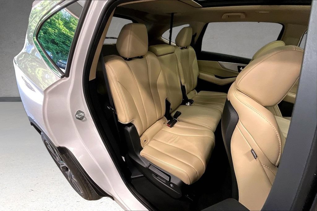 Used 2023 Acura MDX w/ Technology Package AWD/4WD image 26
