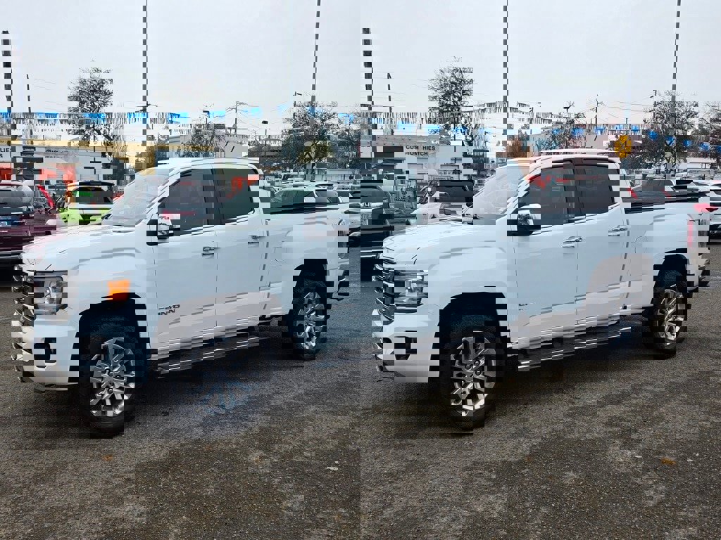 Used 2017 GMC Canyon SLT image 34