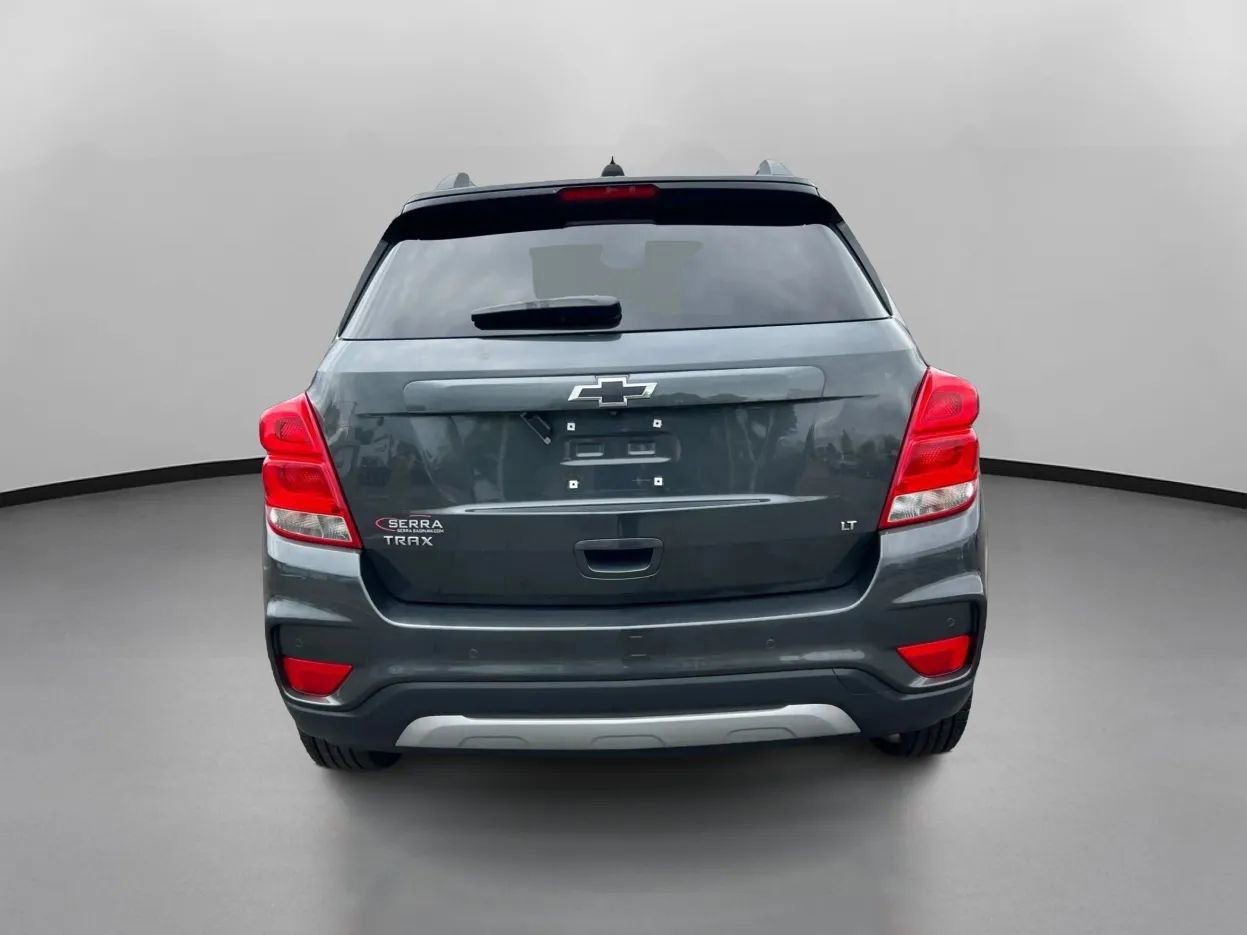 Used 2020 Chevrolet Trax LT w/ Driver Confidence Package FWD image 6