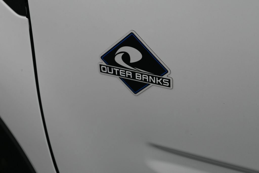 New 2025 Ford Bronco Sport Outer Banks w/ Outer Banks Tech Package+ AWD/4WD image 12
