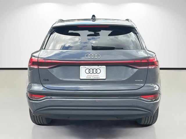 Certified 2025 Audi Q6 e-tron Premium Plus w/ Premium Plus AWD/4WD image 4