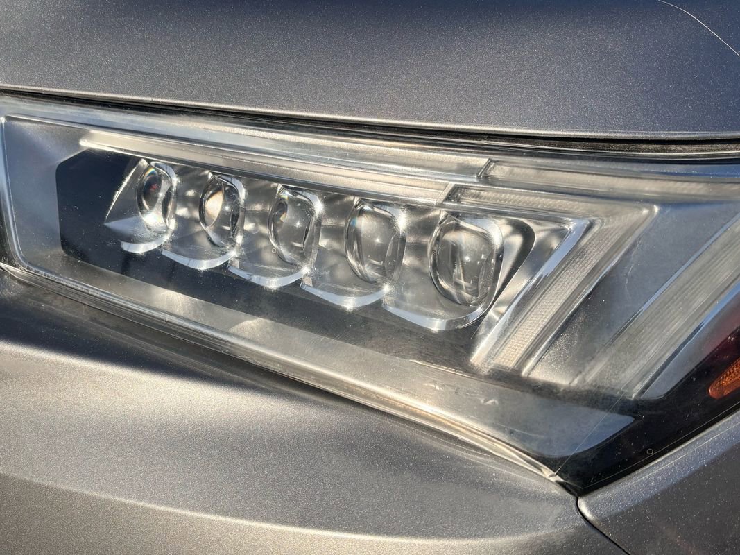 Used 2018 Acura MDX SH-AWD w/ Technology Package image 14