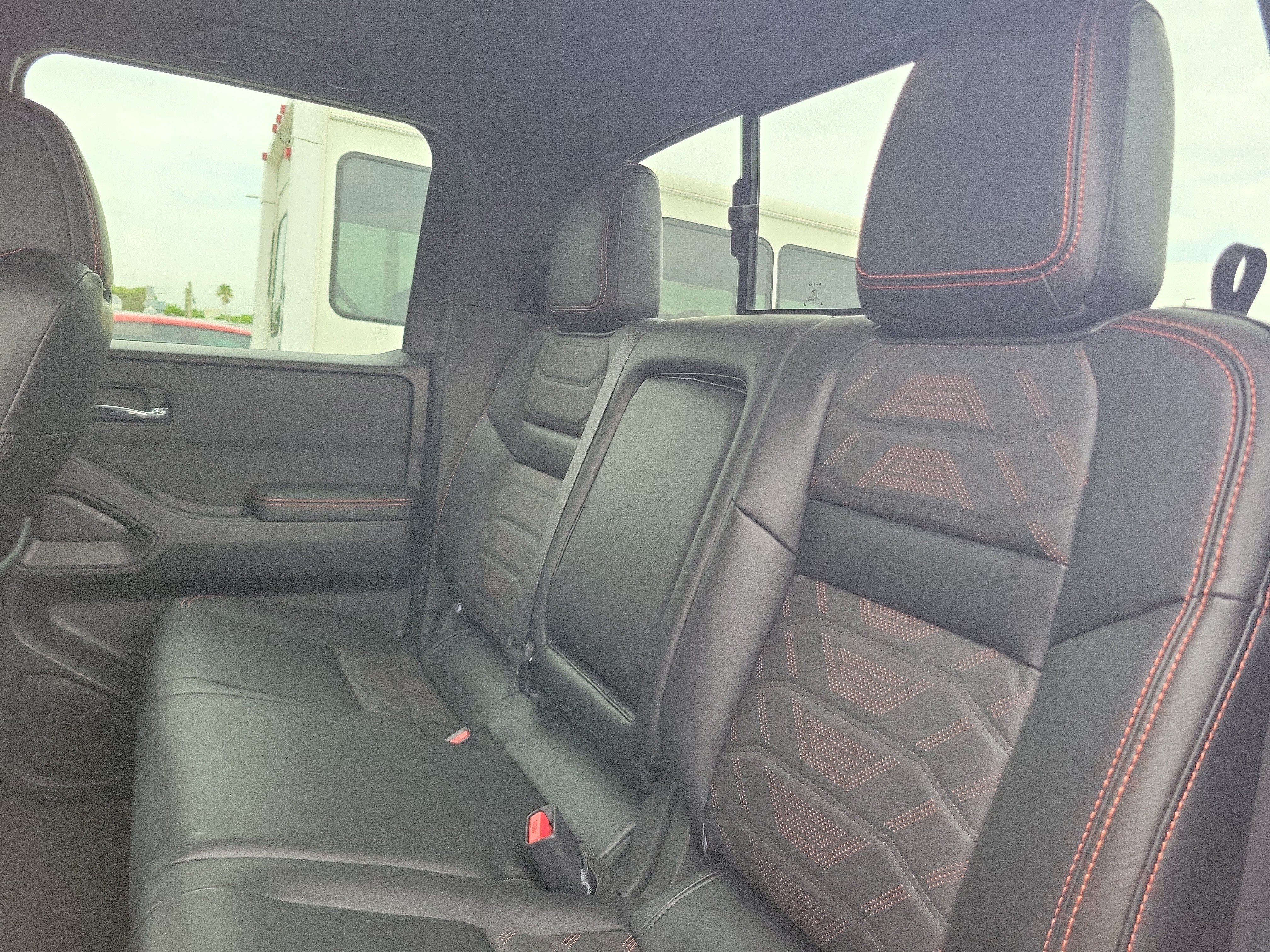 Certified 2025 Nissan Frontier Pro-X w/ Pro Premium Package RWD image 14