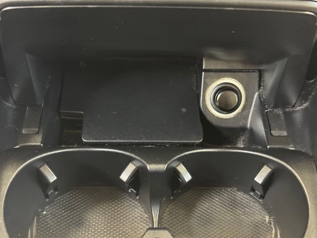 Used 2017 Mercedes-Benz C 300 4MATIC Sedan image 37