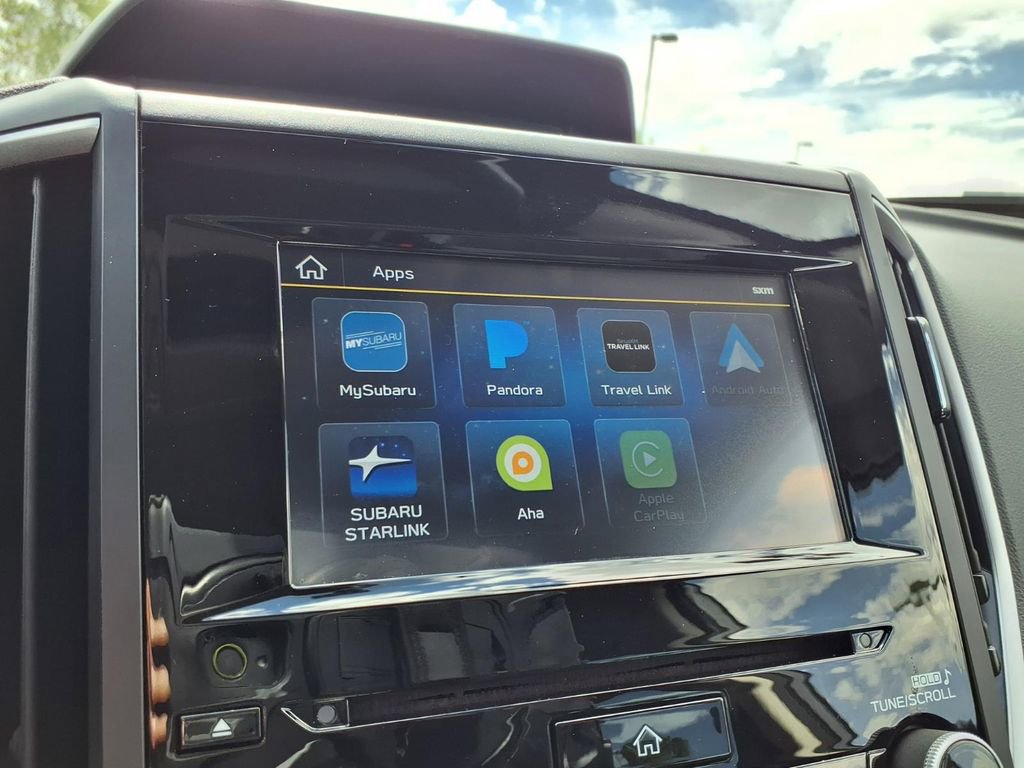 Used 2023 Subaru Forester Premium image 3