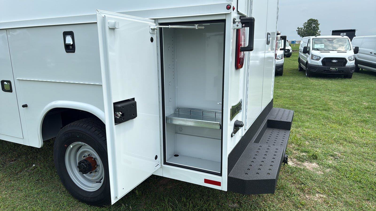 New 2027 Ford E-350 and Econoline 350 Super Duty w/ Power Equipment Group RWD image 26