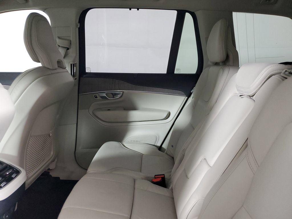Certified 2023 Volvo XC90 B6 Ultimate AWD/4WD image 13