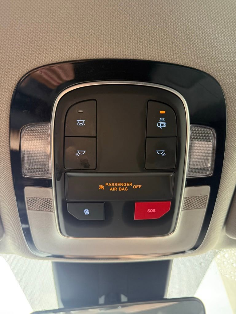 Used 2023 Hyundai Santa Fe SEL image 26