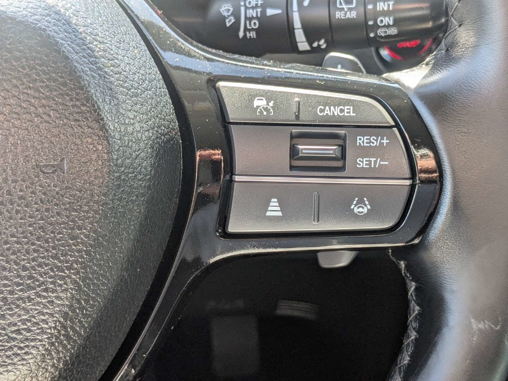 Used 2025 Honda Pilot EX-L image 33