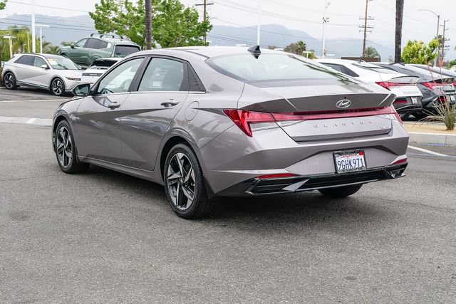 Certified 2023 Hyundai Elantra Limited FWD image 7