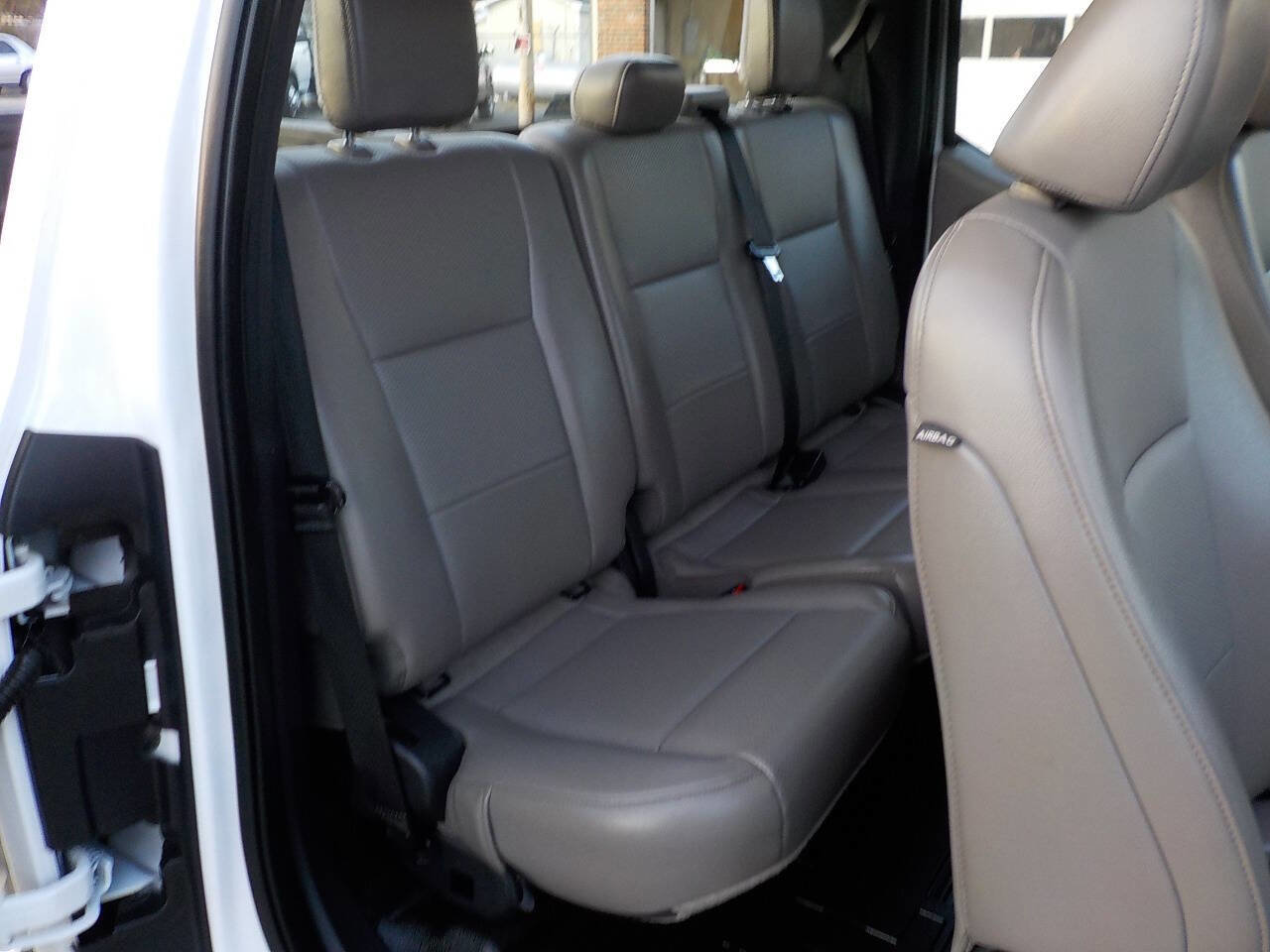 Used 2022 Ford F250 XL w/ Power Equipment Group image 30