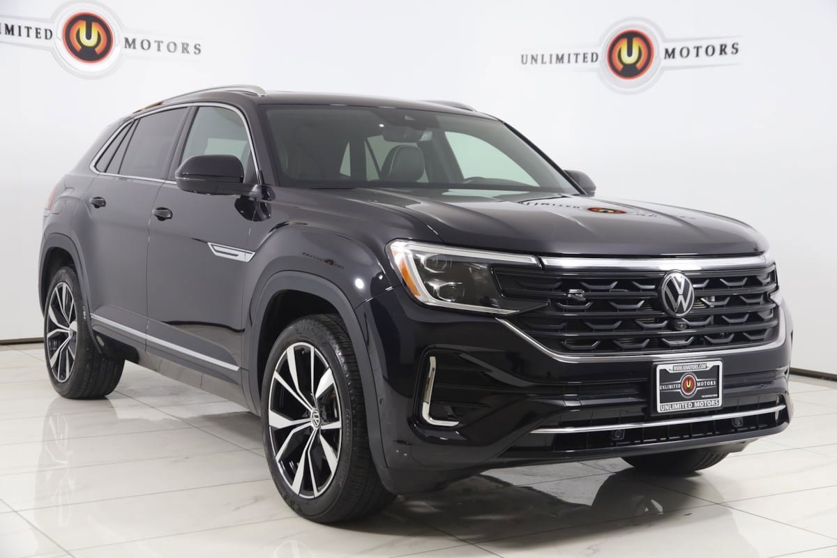 Used 2025 Volkswagen Atlas Cross Sport SEL Premium R-Line AWD/4WD image 21