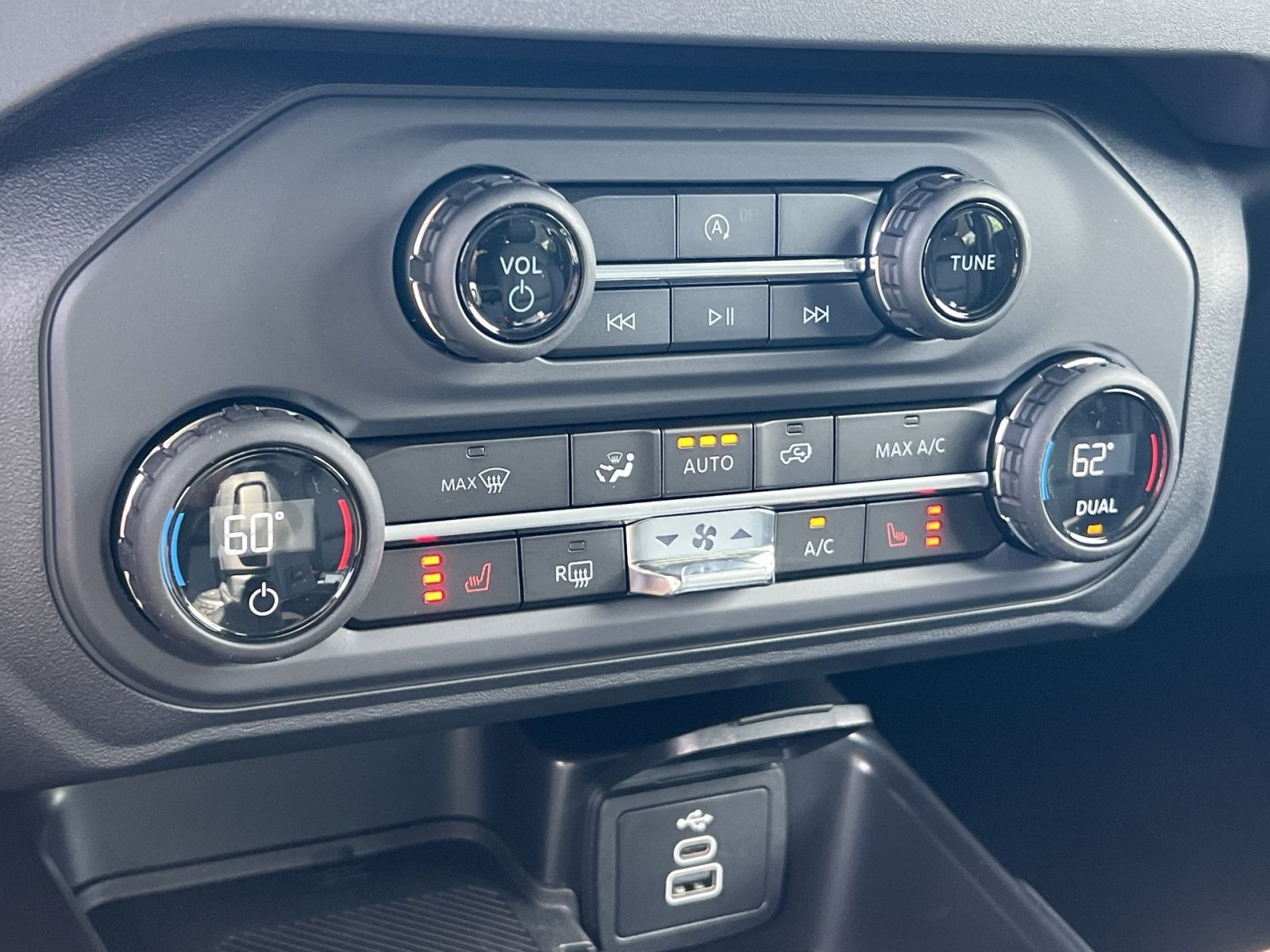 New 2026 Ford Bronco Big Bend AWD/4WD image 21