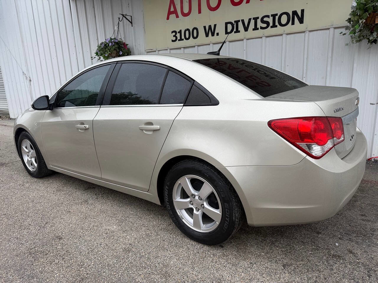 Used 2013 Chevrolet Cruze LT image 5