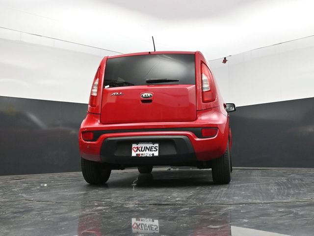 Used 2013 Kia Soul + FWD image 49