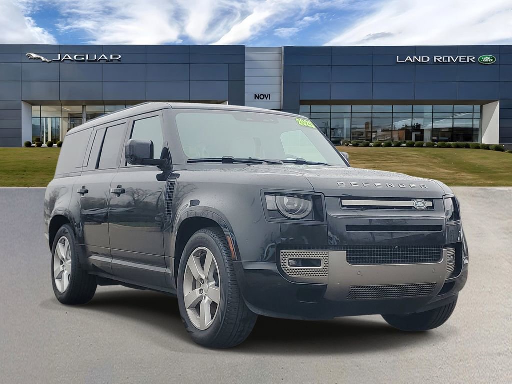 Certified 2025 Land Rover Defender 130 X-Dynamic SE AWD/4WD image 2