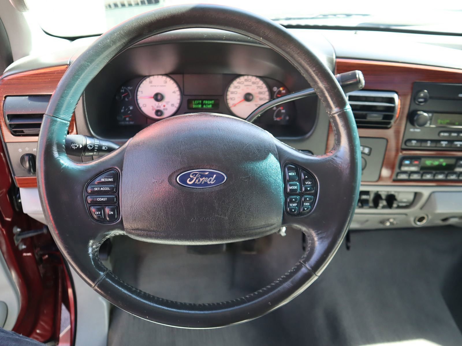 Used 2006 Ford F350 4x4 SuperCab DRW Super Duty image 37