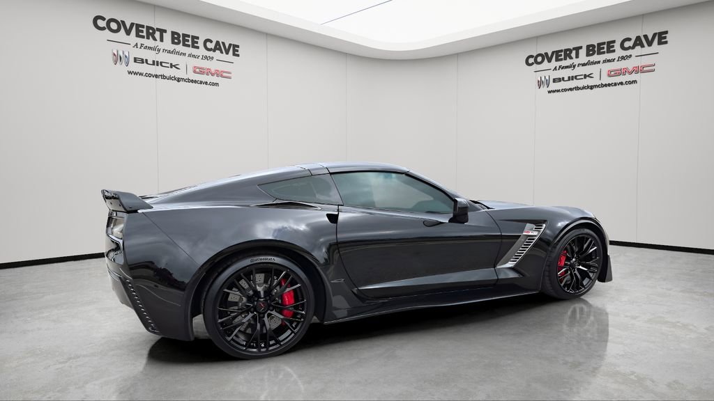 Used 2016 Chevrolet Corvette Z06 w/ Z07 Performance Package image 10