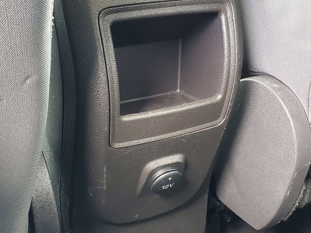 Used 2015 Ford Escape SE FWD image 30