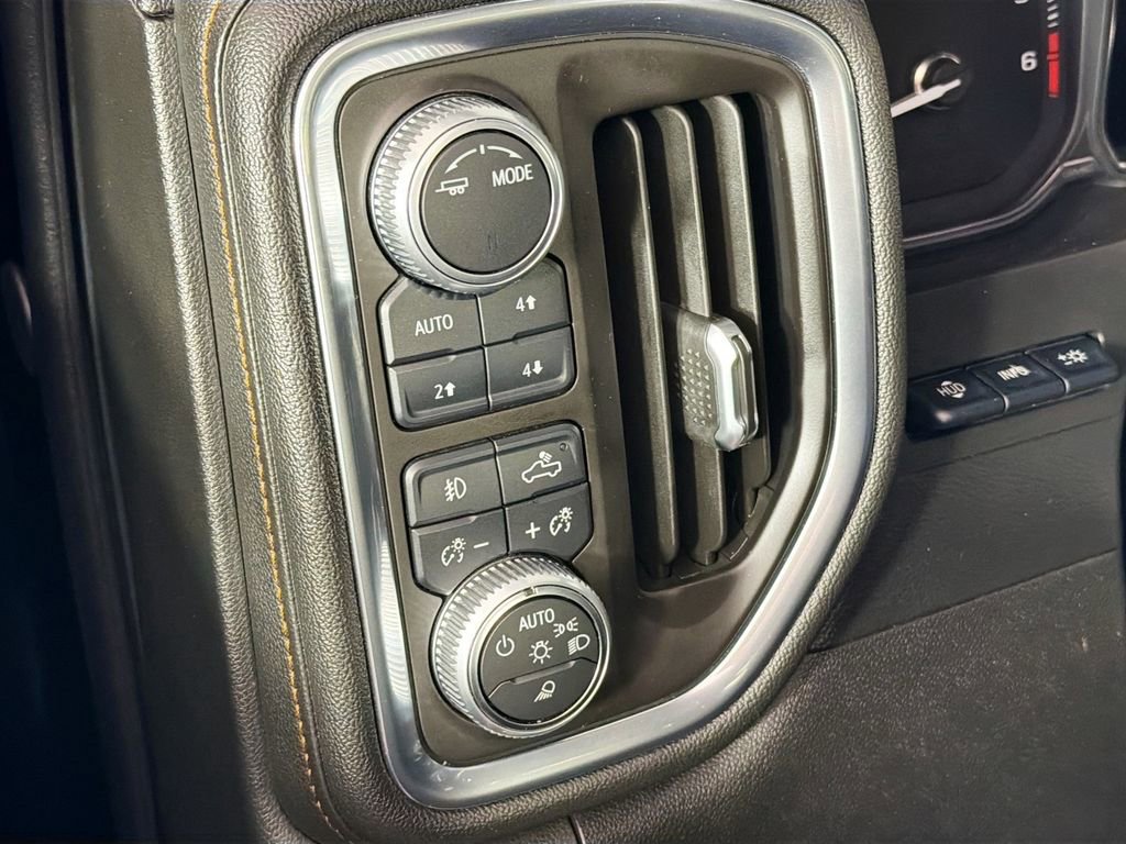 Used 2020 GMC Sierra 1500 AT4 w/ AT4 Premium Package image 10