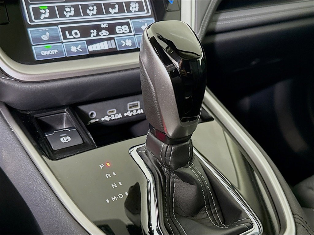 Certified 2025 Subaru Outback Limited image 11