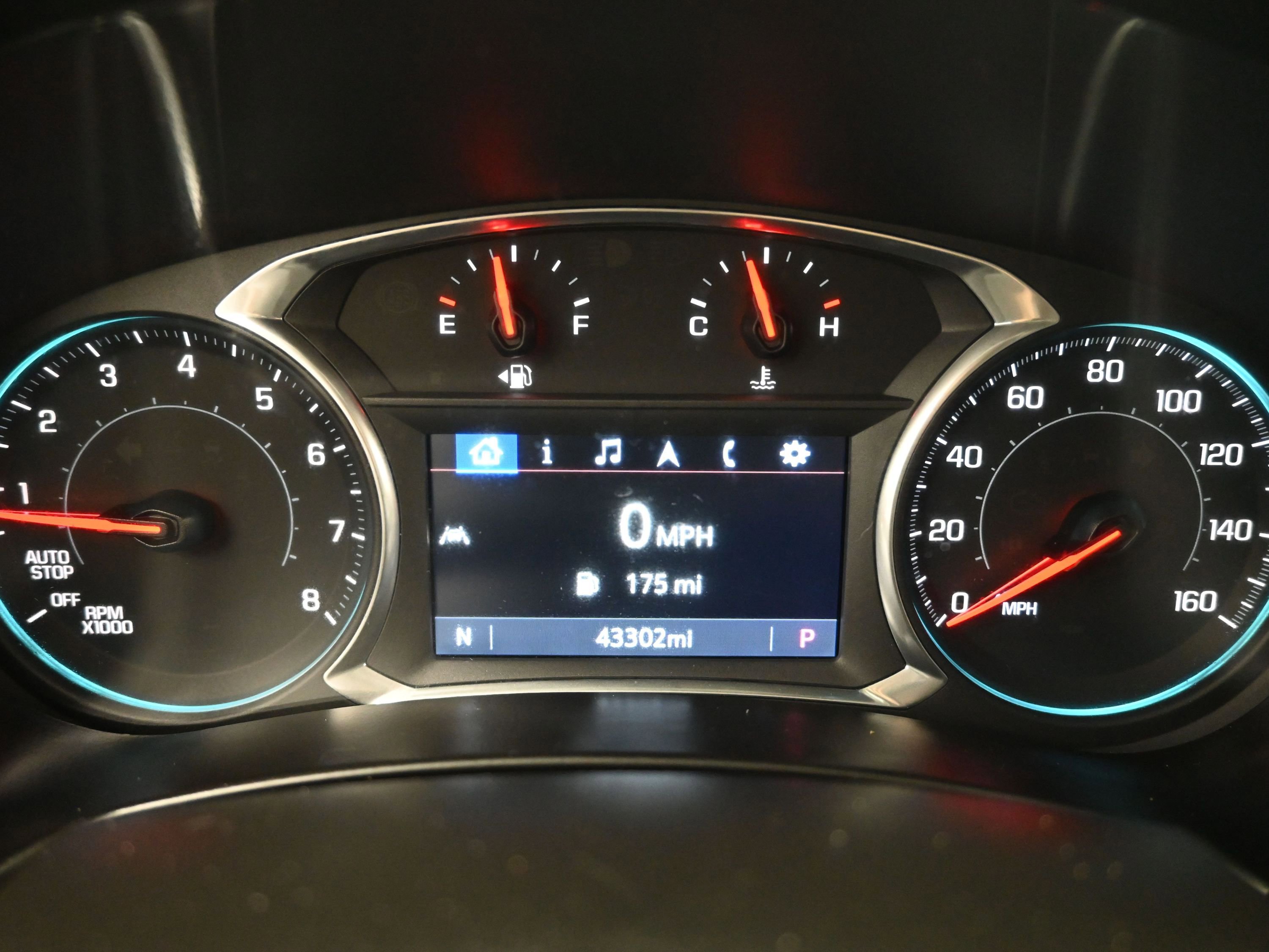 Used 2021 Chevrolet Equinox Premier w/ Redline Edition image 19