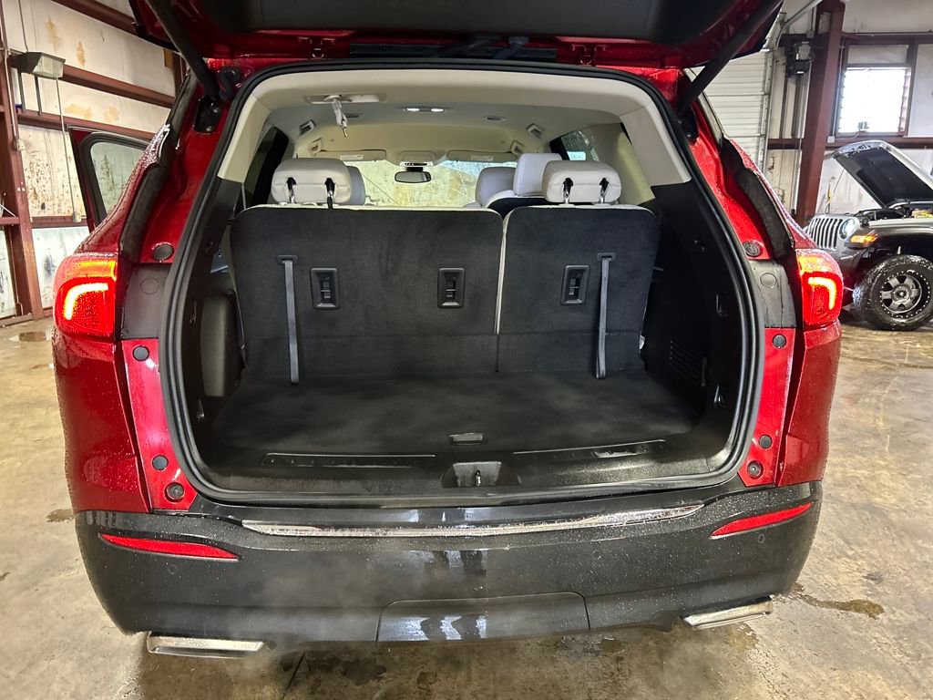 Used 2023 Buick Enclave Essence w/ Sport Touring Edition image 30