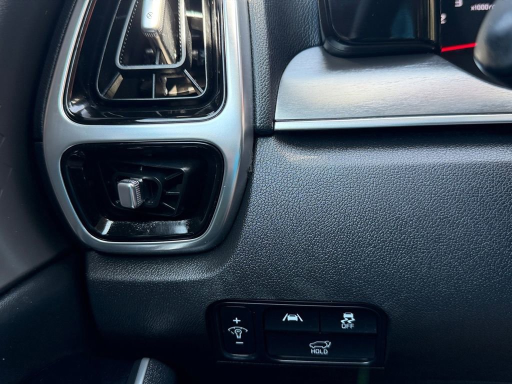 Used 2021 Kia Sorento SX FWD image 24