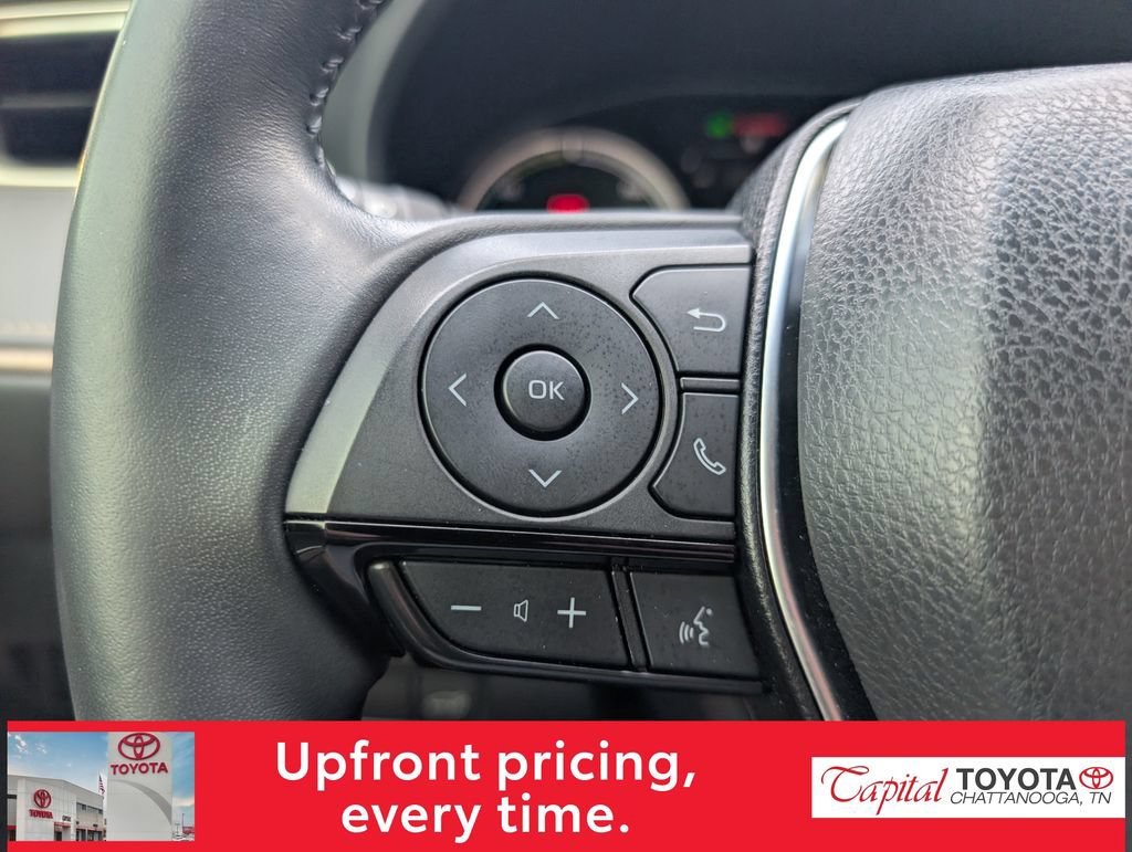 Used 2024 Toyota Venza XLE AWD/4WD image 17