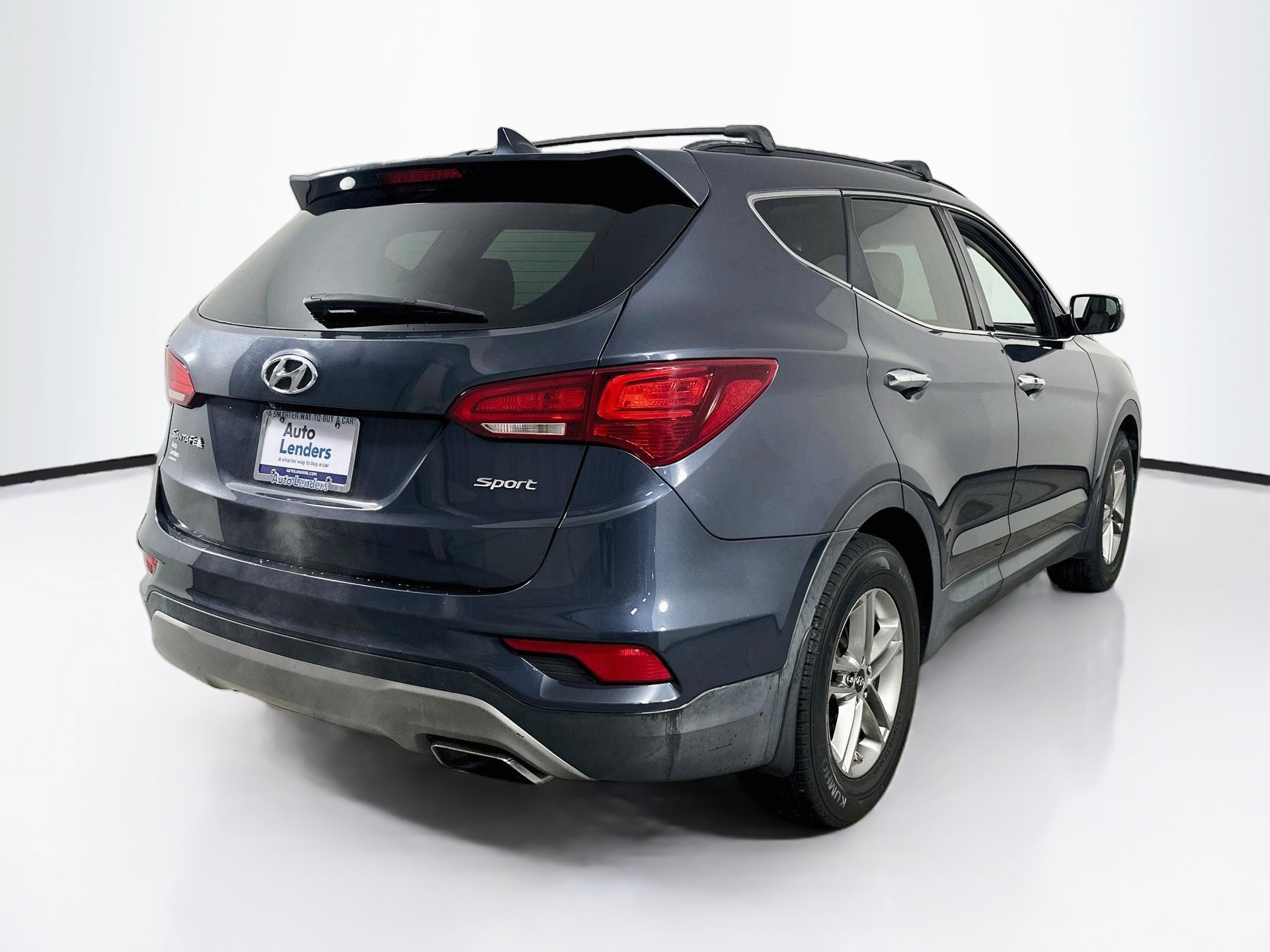 Used 2017 Hyundai Santa Fe Sport FWD image 5
