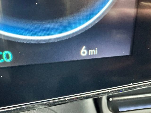 New 2025 Hyundai Elantra SEL image 16