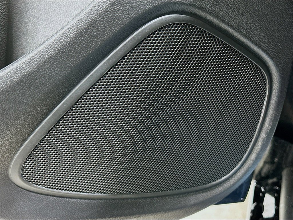 Used 2026 Buick Encore GX Sport Touring w/ Advanced Technology Package image 18