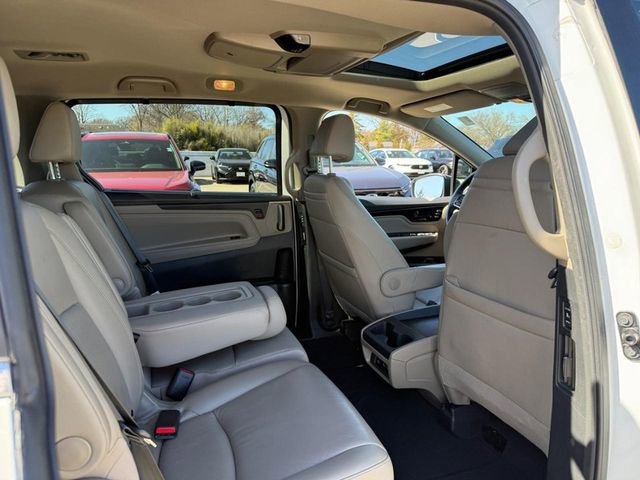 Used 2023 Honda Odyssey Touring image 10