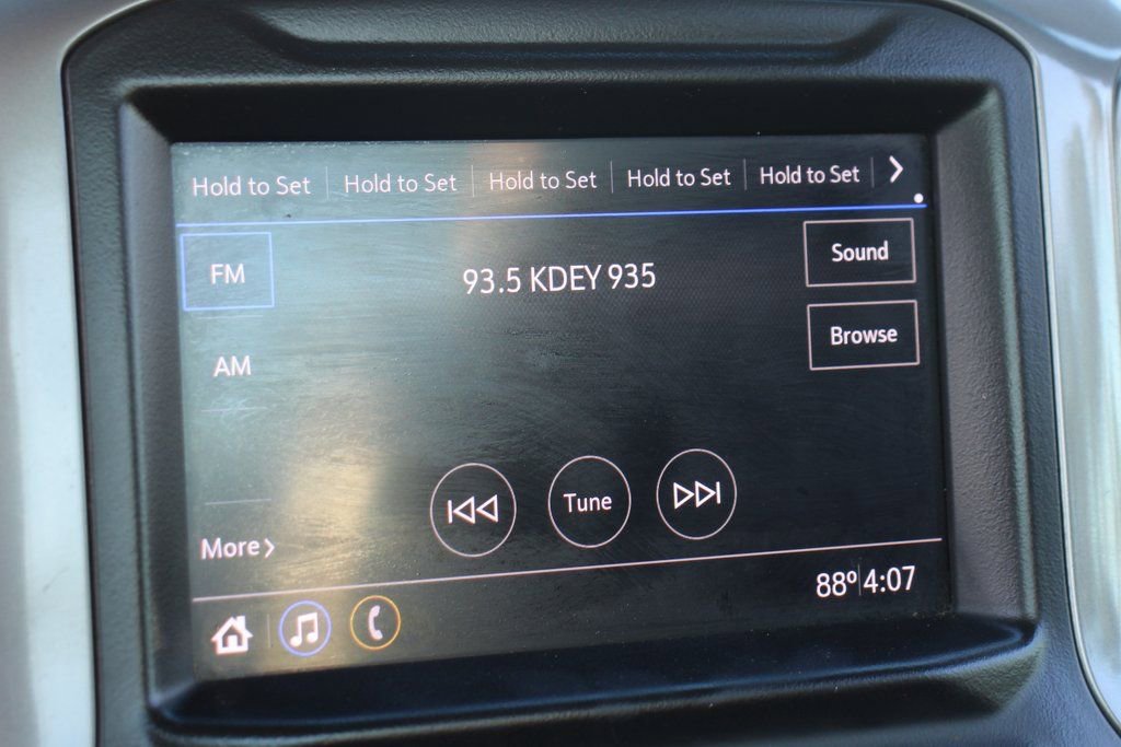 Used 2021 Chevrolet Silverado 2500 W/T image 23