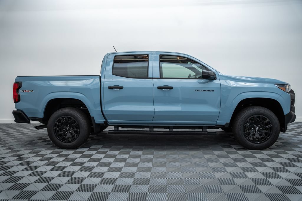 New 2026 Chevrolet Colorado W/T w/ WT Custom Package AWD/4WD image 4