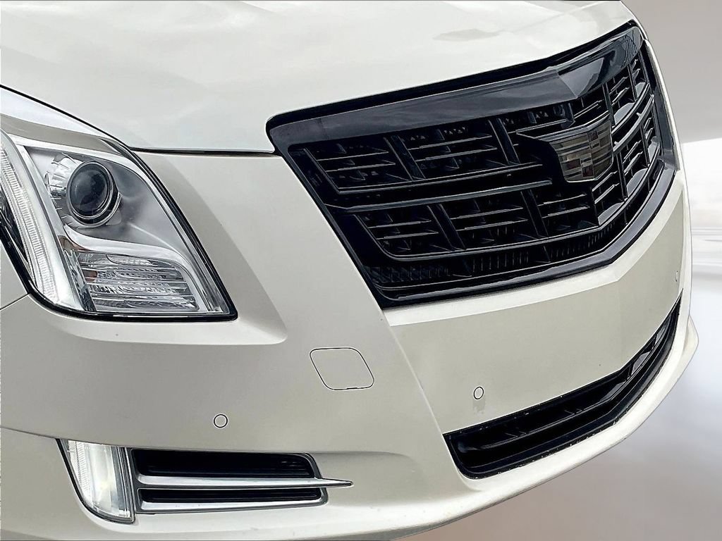 Used 2014 Cadillac XTS Platinum AWD/4WD image 32