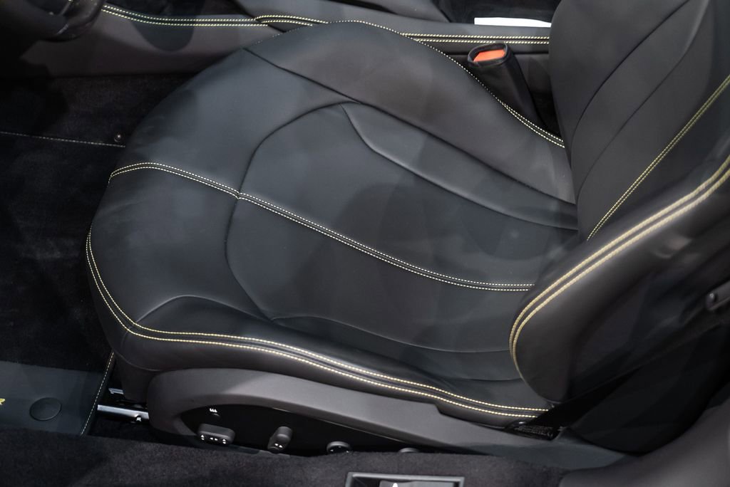 Certified 2023 Ferrari F8 Tributo RWD image 43