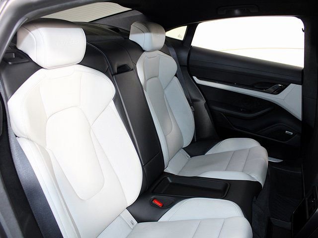 Certified 2020 Porsche Taycan Turbo image 27