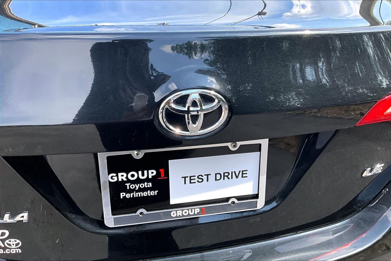 Certified 2019 Toyota Corolla LE FWD image 31