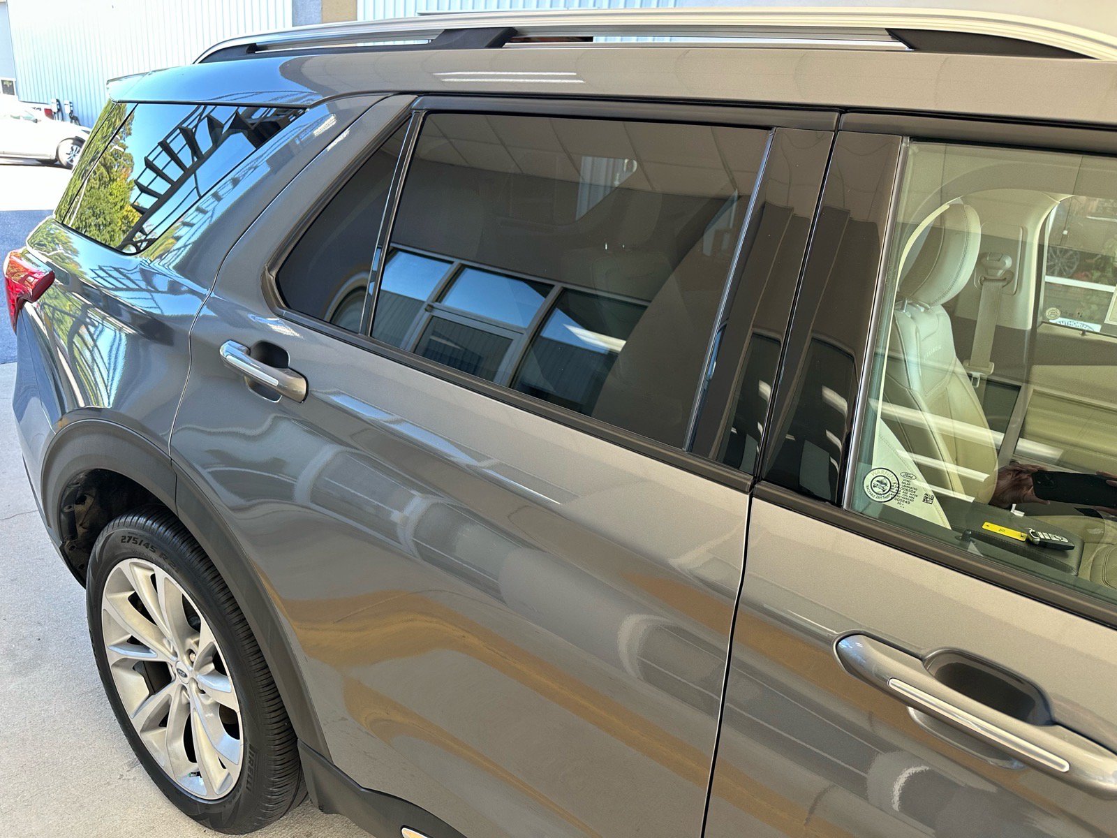 Used 2021 Ford Explorer Platinum w/ Equipment Group 601A AWD/4WD image 11