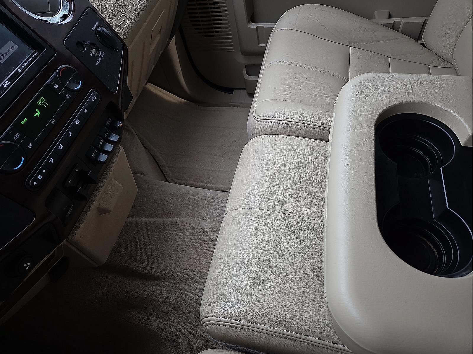 Used 2008 Ford F250 FX4 AWD/4WD image 25