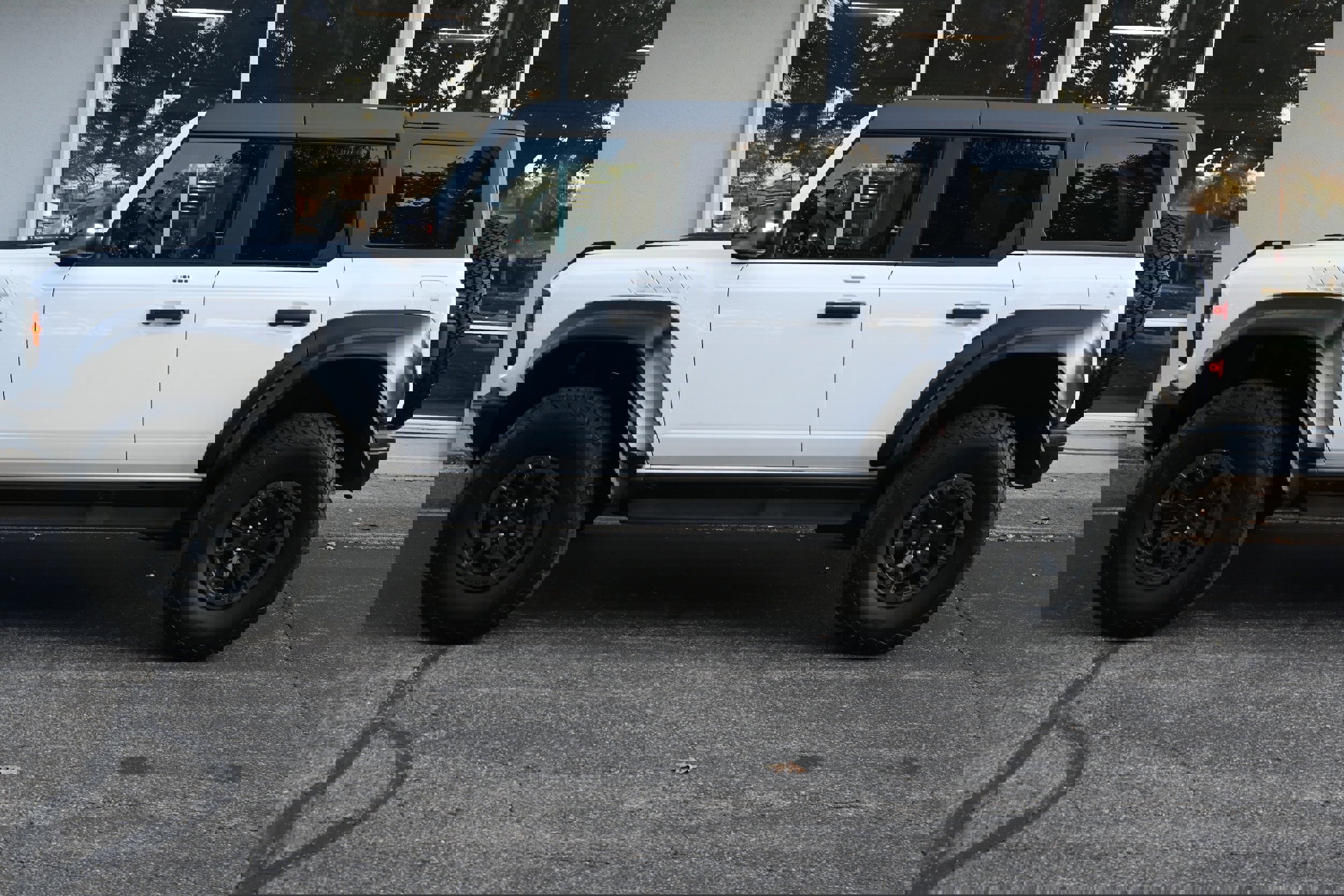 Used 2023 Ford Bronco Raptor image 3