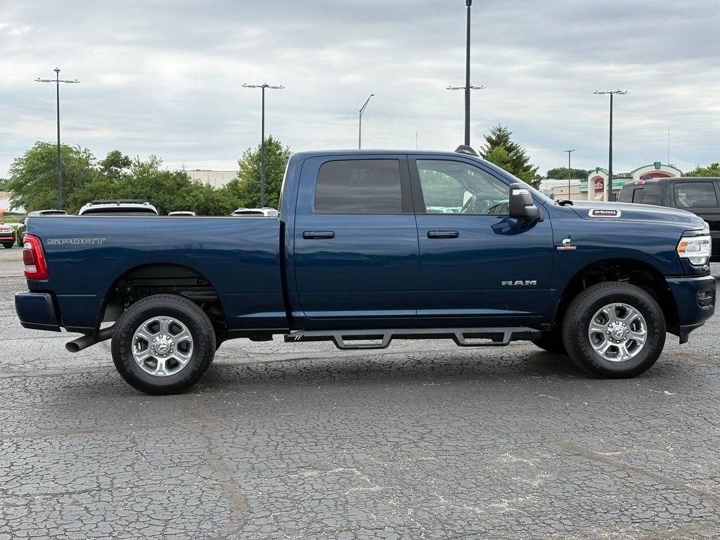 Used 2024 RAM 2500 Big Horn w/ Tech Package AWD/4WD image 8