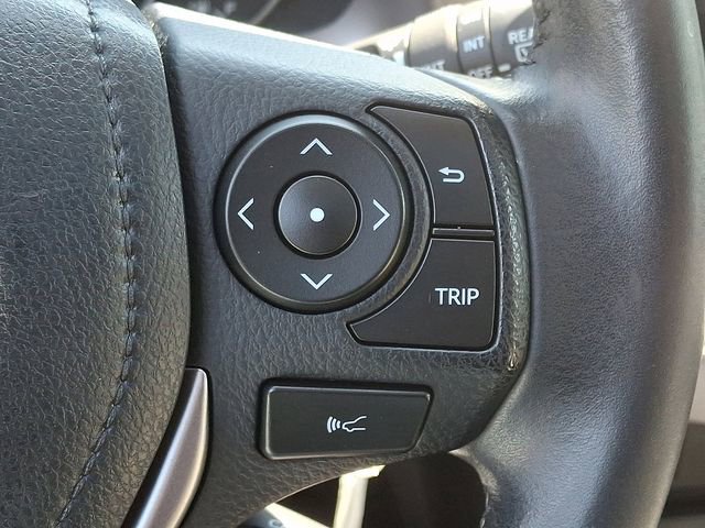 Used 2017 Toyota RAV4 XLE w/ Plus Special Value Package AWD/4WD image 22