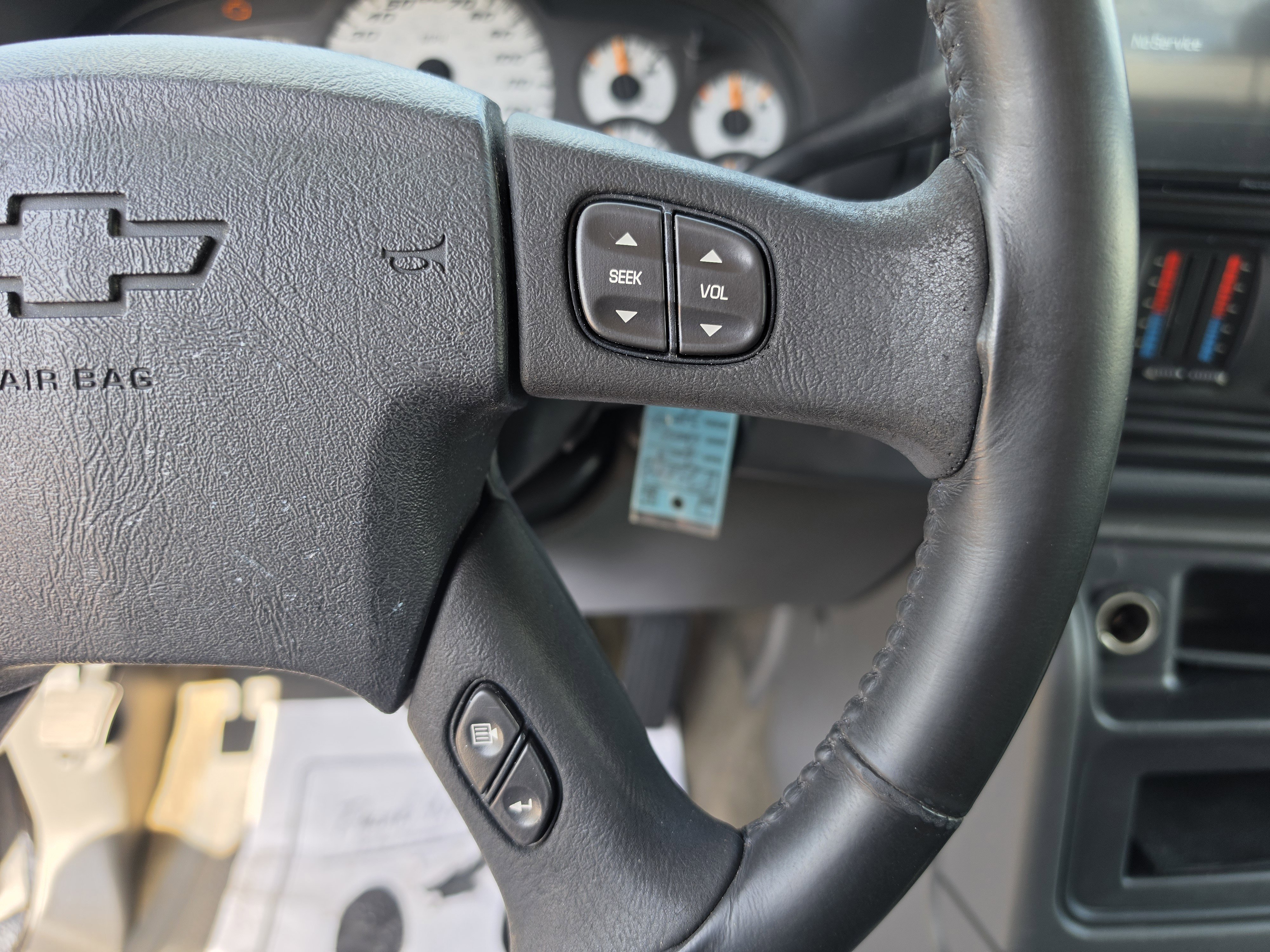 Used 2004 Chevrolet Silverado 1500 SS AWD/4WD image 24
